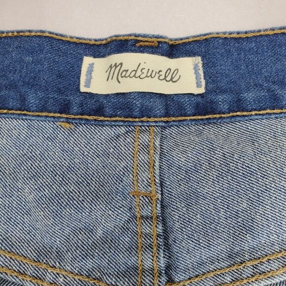 Madewell The Perfect Jean Short in Size 30 - Picture 9 of 12